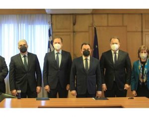 Read more about the article Έρχεται σαρωτικός ανασχηματισμός με αλλαγές σε ΥΠΑΑΤ, ΟΠΕΚΕΠΕ και ΕΛΓΑ