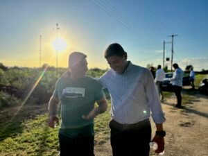 Read more about the article Σε παραγωγικές μονάδες της κεντρικής Μακεδονίας ο Αυγενάκης