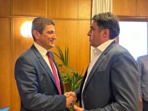 Read more about the article Συνάντηση ΥπΑΑΤ με ΕΘΕΑΣ για τη Θεσσαλία με φόντο τη μεγάλη καθυστέρηση στις αποζημιώσεις