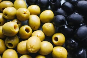 Read more about the article Η ομάδα παραγωγών Κυνουρίας αντιστέκεται και δεν πουλά