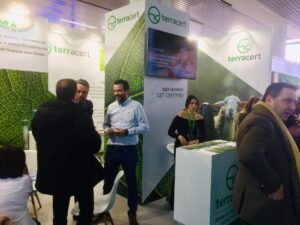 Read more about the article Πόλος έλξης το περίπτερο της Terra Cert στην Agrotica