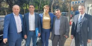 Read more about the article Αντιπροσωπεία της ΕΘΕΑΣ στο Μέγαρο Μαξίμου