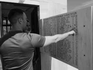 Read more about the article Πρώτη έξοδος για Κασσελάκη από το στρατόπεδο, γιατί πήγε στο Δίστομο