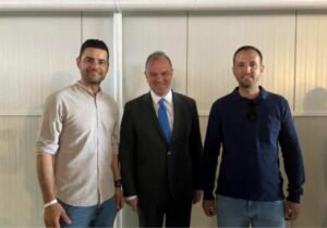 Read more about the article Με Σταμενίτη οι Τυρναβίτες για τη νέα ακαρπία και καρπόπτωση στα φρούτα