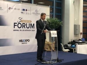 Read more about the article Οδοιπορικό Αυγενάκη σε αγροτικές περιοχές της χώρας