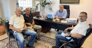 Read more about the article O διευθυντής του ΕΛΓΑ Κρήτης στη Σητεία για καταγραφή των ζημιών στις ελιές