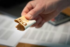 Read more about the article Πληρωμές 3,2 εκατ. ευρώ σε αγρότες, κτηνοτρόφους
