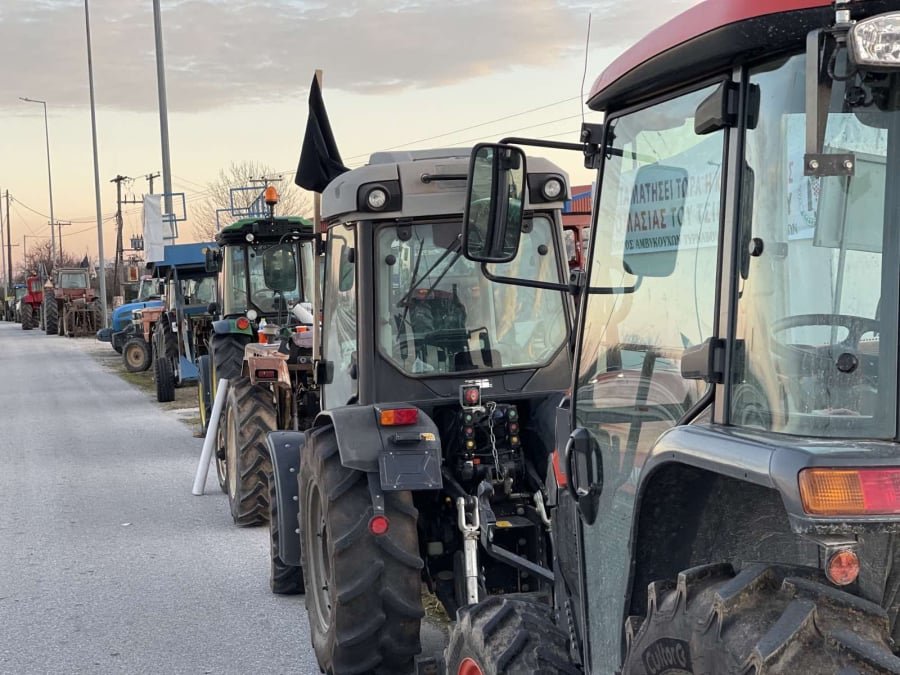 You are currently viewing Βλέπουν Τσιάρα οι Μακεδόνες, προετοιμασία για μπλόκα με τρακτέρ