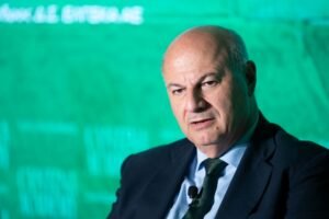 Read more about the article Τσιάρας: Nα μη διαταραχθούν για κανέναν λόγο οι πληρωμές