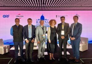 Read more about the article Tα Ελληνικά λιμάνια πύλη των προϊόντων Ινδίας