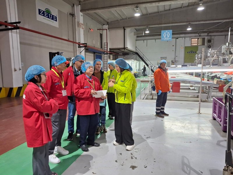 Read more about the article Κλιμάκιο φυτοϋγειονομικών ελεγκτών του Υπουργείου Γεωργίας του Βιετνάμ για το ακτινίδιο