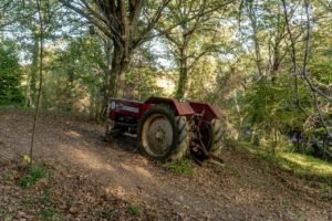 Read more about the article Στις επόμενες δυο δόσεις… οι ελπίδες των αγροτών για εξόφληση ΕΦΚ πετρελαίου 2025