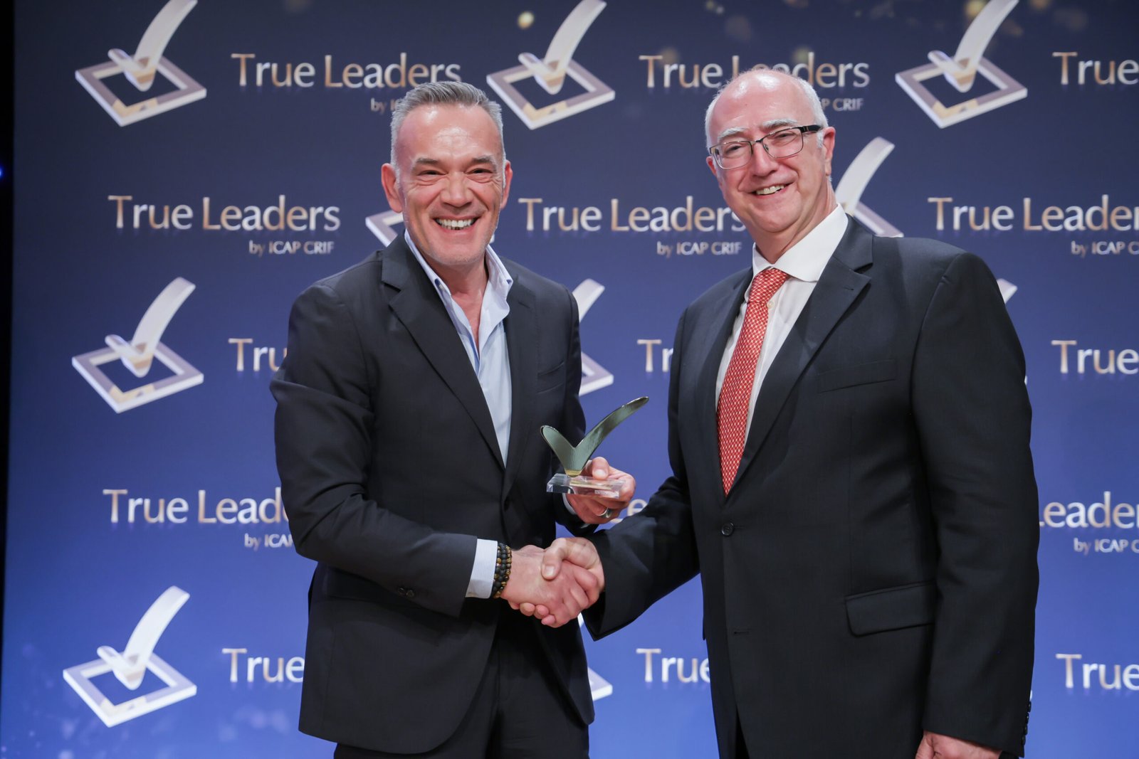 Read more about the article Η ΜΠΑΡΜΠΑ ΣΤΑΘΗΣ αναδεικνύεται True Leader 2025