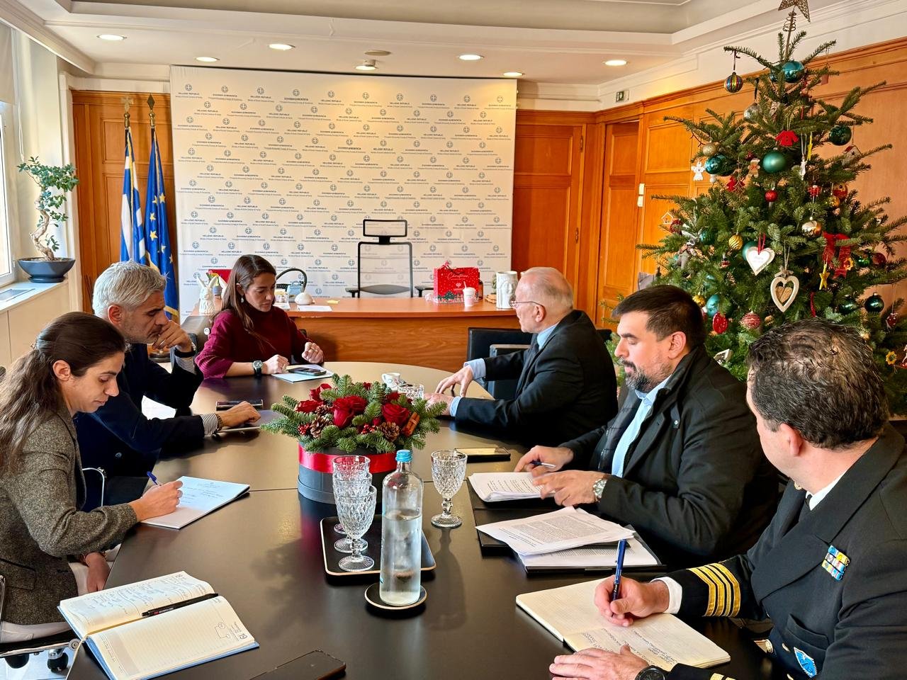 Read more about the article Συνάντηση Μιχαηλίδου – Γκίκα για την ενίσχυση της οικογένειας και της γονεϊκότητας στη νησιωτική χώρα