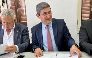 Read more about the article Αυγενάκης: Η Γεωργική Σχολή Μεσαράς επιστρέφει ως ζωντανή δύναμη για το αύριο