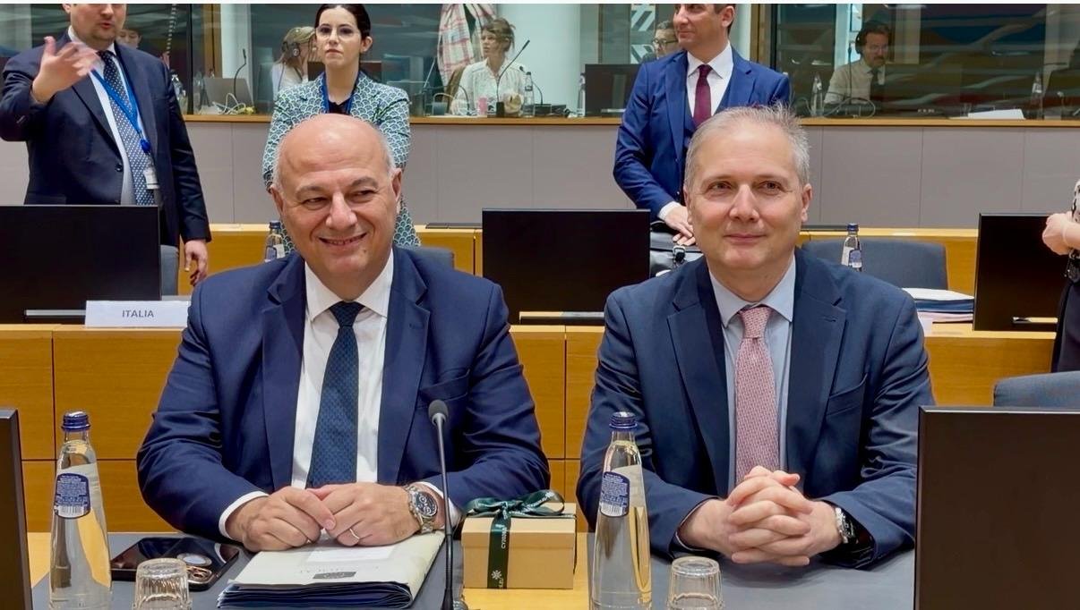 Read more about the article Ναι Τσιάρα για δημιουργία ευρωπαϊκού μηχανισμού αντασφάλισης για φυσικές καταστροφές