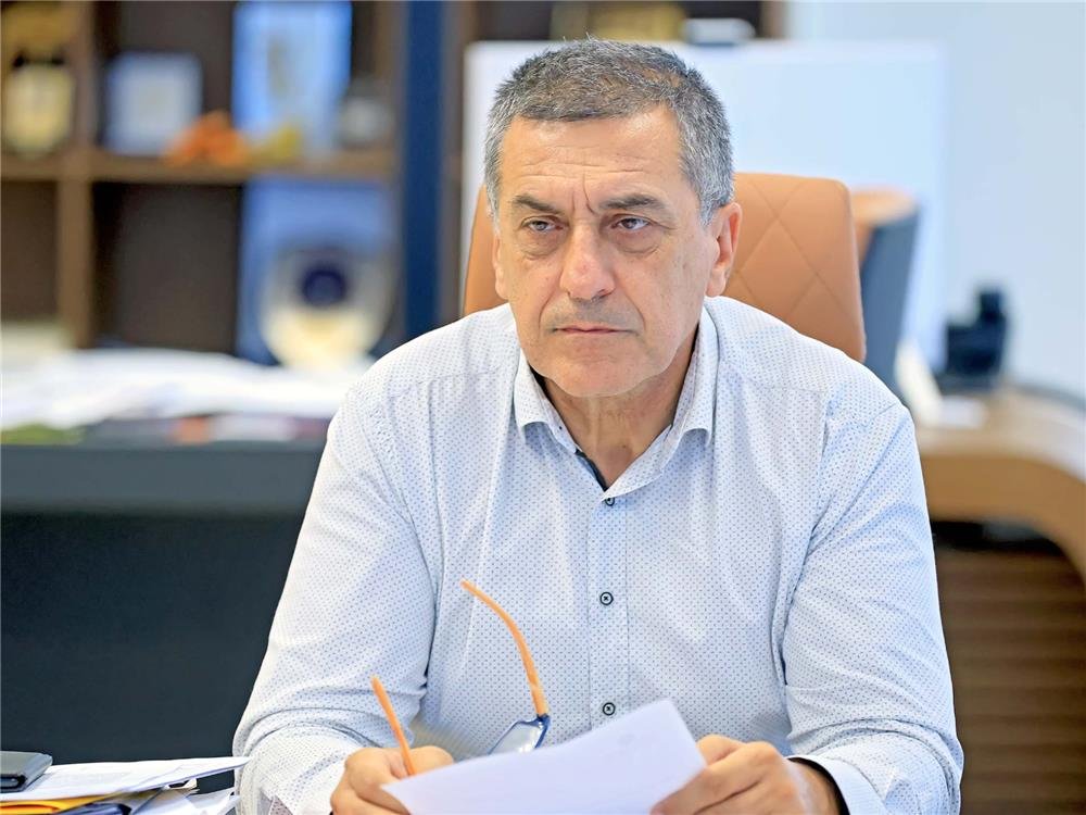 Read more about the article Επιστολή Κουρέτα για πληρωμές ενισχύσεων αγροτών