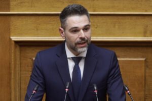 Read more about the article «Οι φιστικοπαραγωγοί της Φθιώτιδας έμειναν με τις υποσχέσεις»
