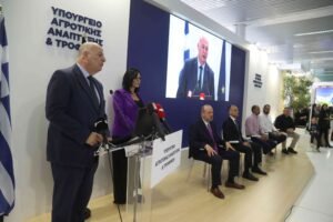 Read more about the article Τσιάρας: Μέσω προγράμματος Νέων Γεωργών διατέθηκαν πάνω από 1 δις ευρώ την τελευταία πενταετία