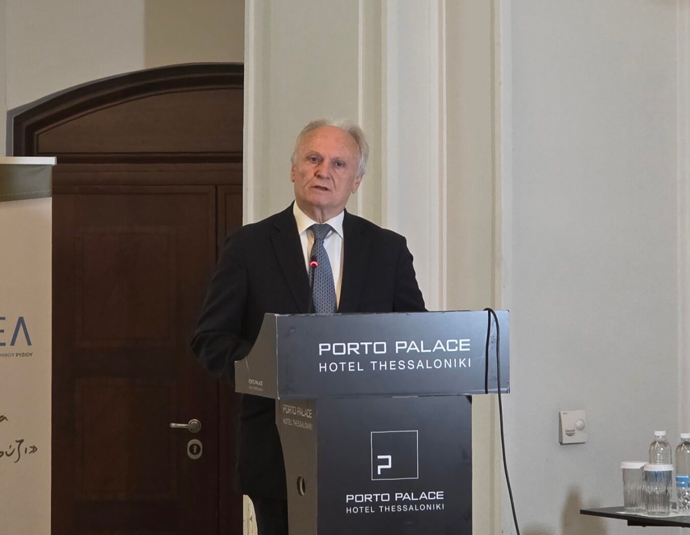 Read more about the article Υπεγράφη τροποποίηση της υπουργικής απόφασης για τη συνδεδεμένη ρυζιού