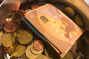 Read more about the article Ενίσχυση για ζημιές από πλημμύρες σε παραγωγούς της Λάρισας