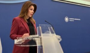 Read more about the article Άρση βουλευτικής ασυλίας ζητά η Κατερίνα Παπακώστα