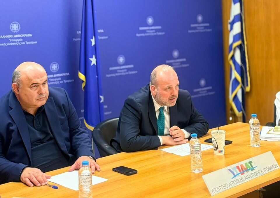 Read more about the article Συνάντηση εργασίας ΓΓ ΥπΑΑΤ με τους Φορείς Ελέγχου και Πιστοποίησης Προϊόντων Βιολογικής Γεωργίας