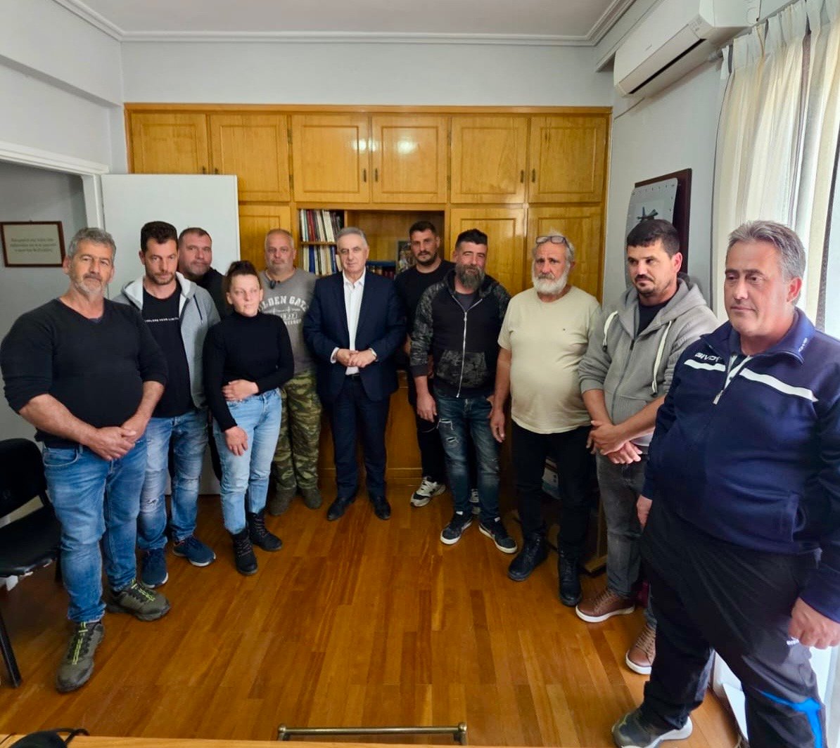 You are currently viewing Κτηνοτρόφοι Λευκάδας: Ζήτησαν ένταξη σε καθεστώς αποζημιώσεων για ζωοτροφές από Καββαδά