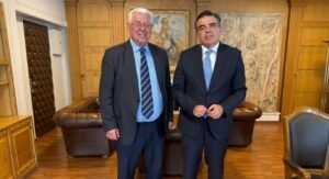 Read more about the article Πασχαλίδης με Σχοινά για περονόσπορο, αποζημιώσεις, Κομφούζιο