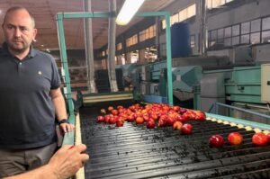 Read more about the article Σε μονάδες επεξεργασίας, μεταποίησης και τυποποίησης αγροτικών προϊόντων ο Βασιλειάδης