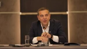 Read more about the article “Φορτσάρει” ο Τσίπρας, πάει με Θωμά Μόσχο στη Λέσβο για να δει τους κτηνοτρόφους