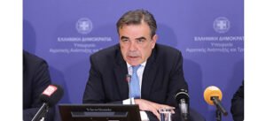 Read more about the article O ΥπΑΑΤ για απώλεια Αλ. Περρωτή: Η παρακαταθήκη της θα εξακολουθήσει να παράγει καρπούς