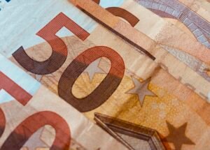 Read more about the article Την διαδικασία επιστροφής των αχρεωστήτως καταβληθέντων περιέγραψε ο Ανδριανός στη βουλή
